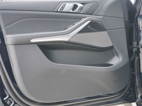 New 2026 BMW X5 sDrive40i w/ M Sport Package image 10