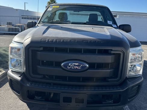 Used 2016 Ford F250 XL image 2