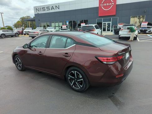 Certified 2024 Nissan Sentra SV FWD image 9