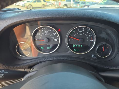 Used 2015 Jeep Wrangler Unlimited Sport w/ Quick Order Package 24S image 23