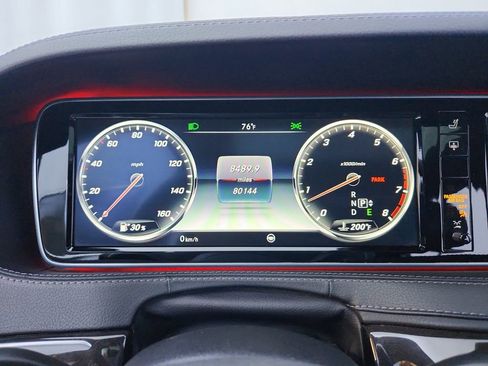 Used 2016 Mercedes-Benz S 550 Sedan w/ Sport Package w/ Sport Package image 28