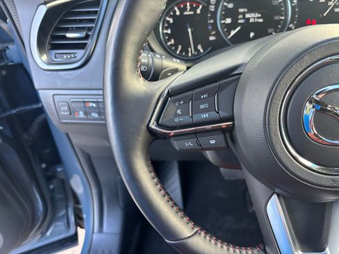 Used 2023 MAZDA CX-9 Carbon Edition image 18