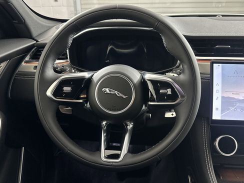 Used 2026 Jaguar F-PACE R-Dynamic S AWD/4WD image 14