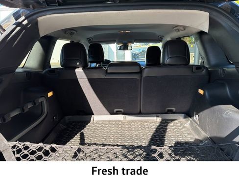 Used 2016 Jeep Cherokee Trailhawk image 5