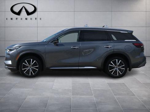 Certified 2023 INFINITI QX60 Sensory w/ Cargo Package FWD image 4