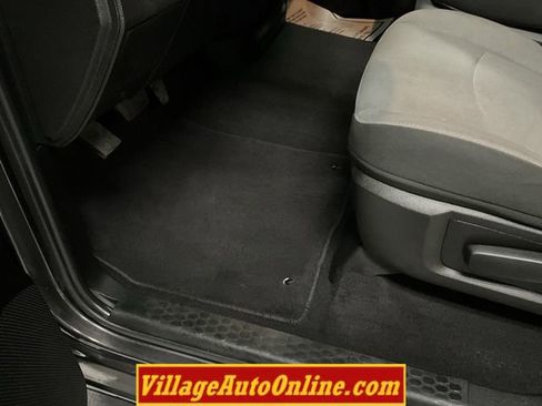 Used 2022 RAM 1500 Tradesman w/ Tradesman SXT Package image 16