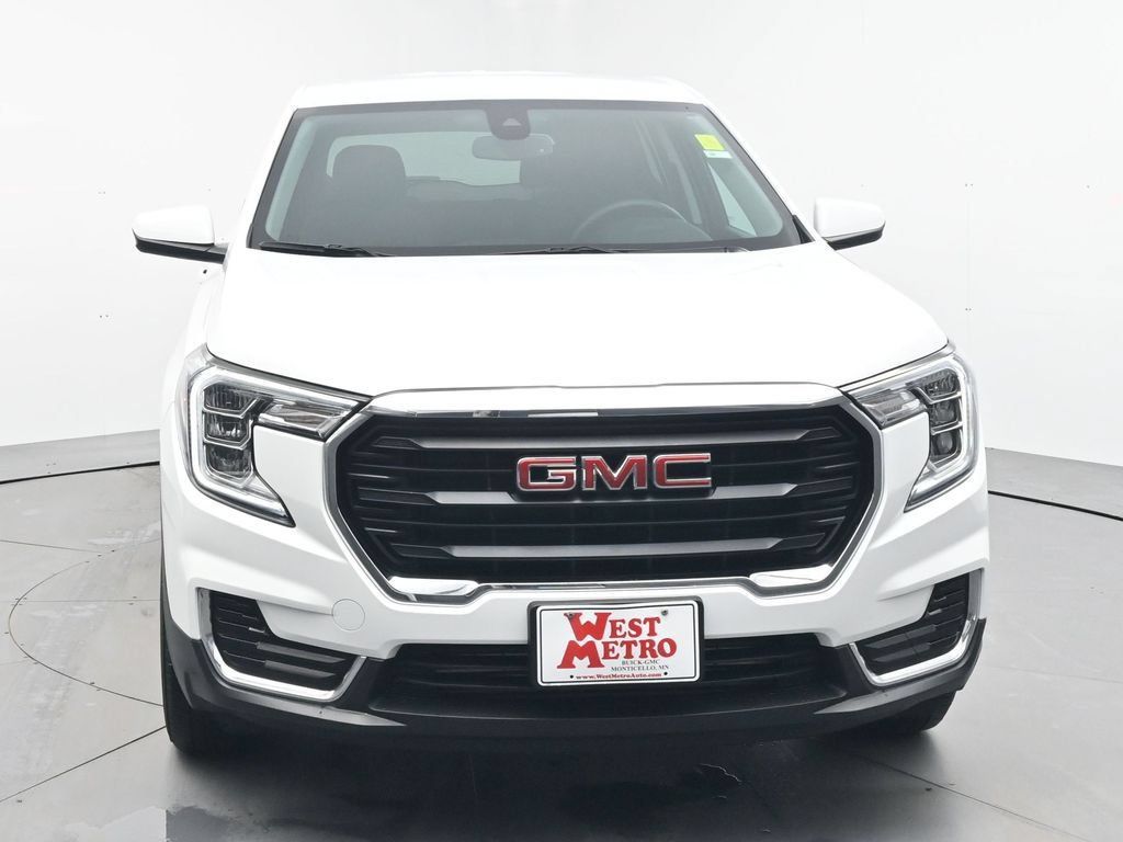 Used 2024 GMC Terrain SLE AWD/4WD image 26