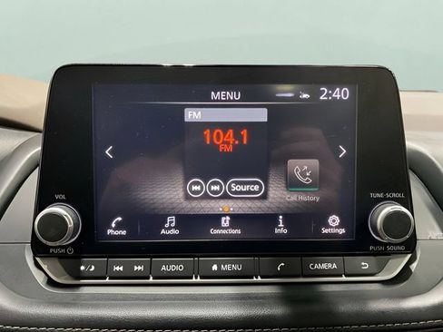 Certified 2023 Nissan Rogue SV w/ SV Premium B Package AWD/4WD image 20