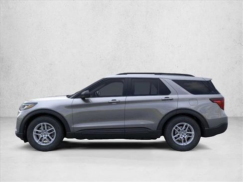 New 2026 Ford Explorer Active image 3