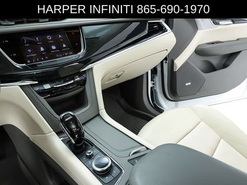 Used 2023 Cadillac XT6 Premium Luxury FWD image 24
