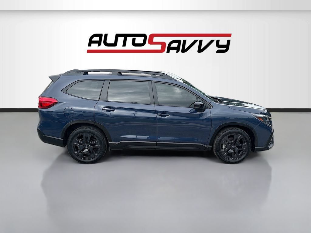 Used 2025 Subaru Ascent Bronze Edition w/ Popular Package #2 AWD/4WD image 8
