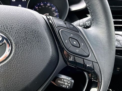 Used 2022 Toyota C-HR Nightshade FWD image 22
