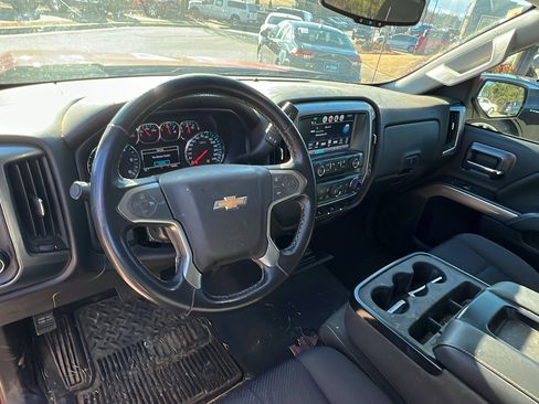 Used 2019 Chevrolet Silverado 1500 LT w/ Texas Edition image 29