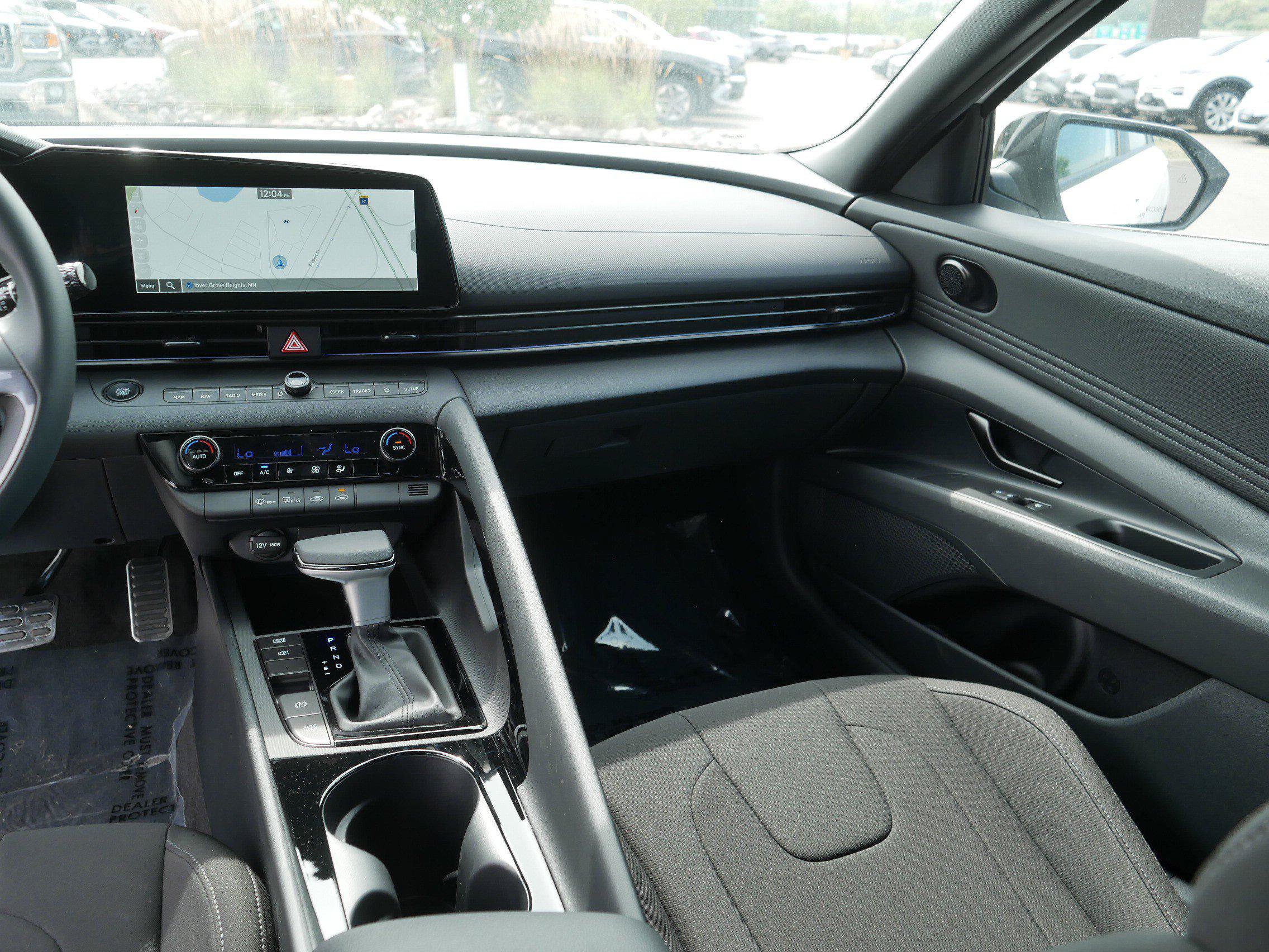 New 2026 Hyundai Elantra SEL FWD image 8