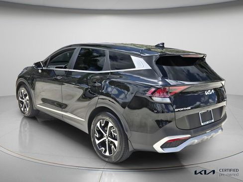 Certified 2025 Kia Sportage EX FWD image 8