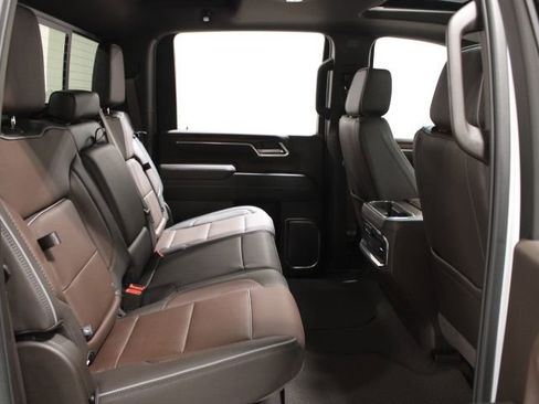 New 2026 GMC Sierra 2500 Denali w/ Denali Reserve Package image 30