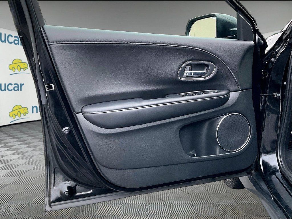 Used 2016 Honda HR-V EX-L image 9