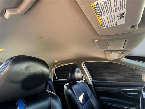 Used 2018 Nissan Altima 2.5 SR w/ SR Special Edition image 22