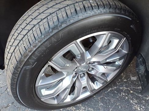 Used 2023 GMC Sierra 1500 Denali w/ Denali Reserve Package image 13