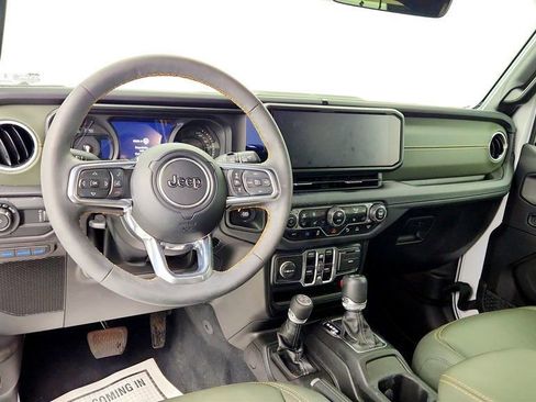 Used 2024 Jeep Wrangler High Altitude AWD/4WD image 12