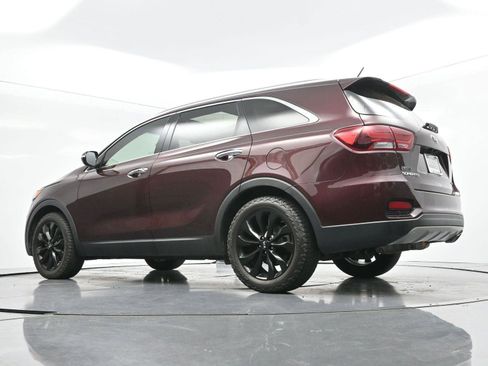 Used 2020 Kia Sorento EX FWD image 49