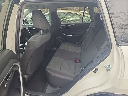 Used 2024 Toyota RAV4 XLE image 3