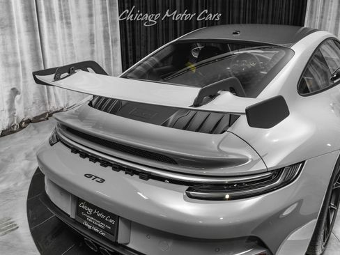 Used 2022 Porsche 911 GT3 RWD image 42