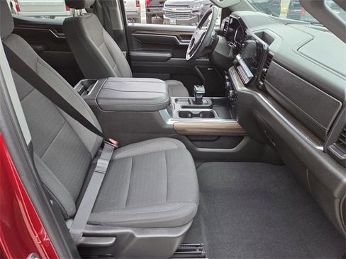 Certified 2025 Chevrolet Silverado 1500 RST w/ Convenience Package II image 15