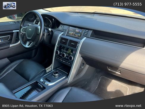 Used 2018 Land Rover Discovery Sport SE AWD/4WD image 32