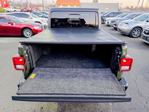 Used 2021 Jeep Gladiator Overland w/ Cold Weather Group image 45