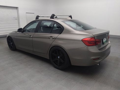 Used 2016 BMW 320i Sedan RWD image 3