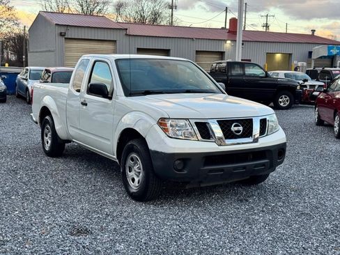 Used 2016 Nissan Frontier S image 3