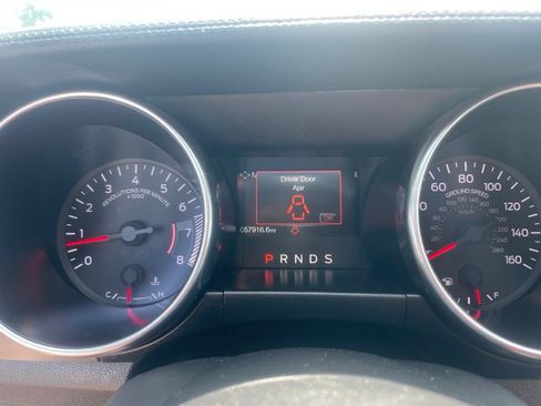 Used 2022 Ford Mustang Premium RWD image 25