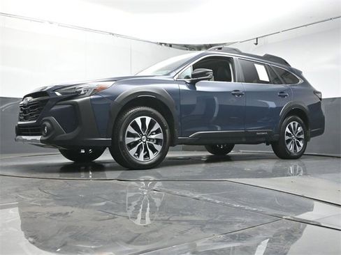 Used 2023 Subaru Outback Limited w/ Popular Package #2 image 37