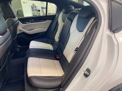 Used 2021 Cadillac CT5 Sport w/ Climate Package image 12