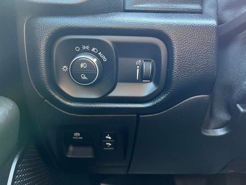 Certified 2021 RAM 1500 Big Horn image 13