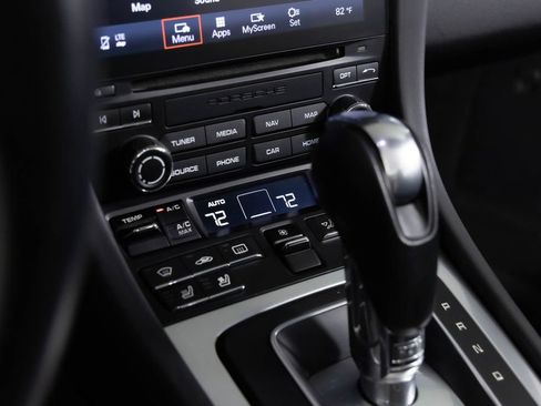 Used 2019 Porsche 911 Turbo image 35