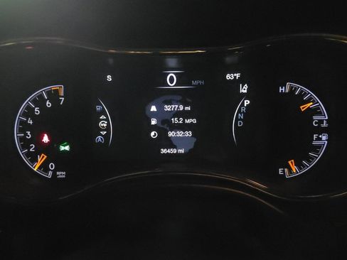 Used 2021 Jeep Grand Cherokee Trailhawk image 11