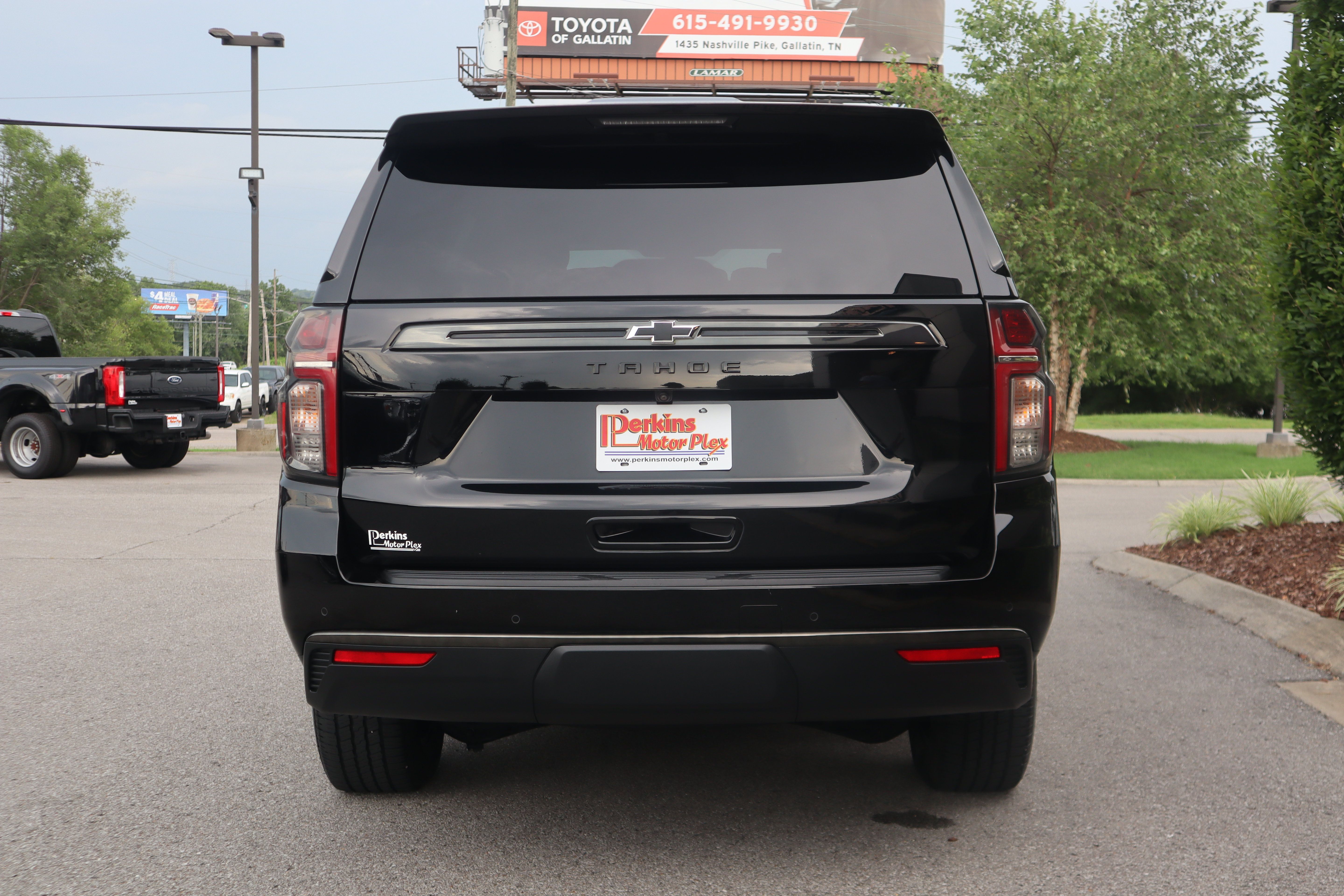 Used 2021 Chevrolet Tahoe Z71 AWD/4WD image 8