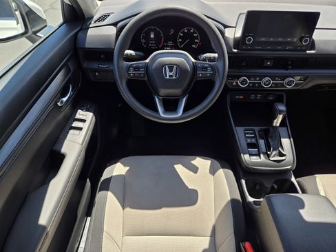 Used 2025 Honda CR-V EX image 11