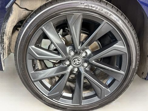 Used 2024 Toyota Corolla SE image 33