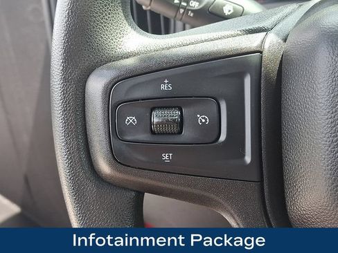 Used 2020 Chevrolet Silverado 1500 Custom w/ Custom Value Package AWD/4WD image 7