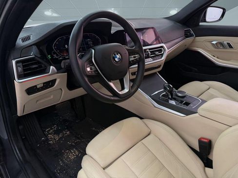 Used 2020 BMW 330i Sedan w/ Convenience Package RWD image 4