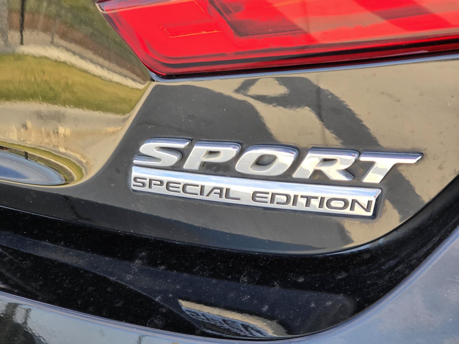 Used 2021 Honda Accord Sport Special Edition image 5