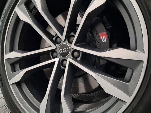 Used 2021 Audi SQ8 Premium Plus w/ Luxury Package image 7