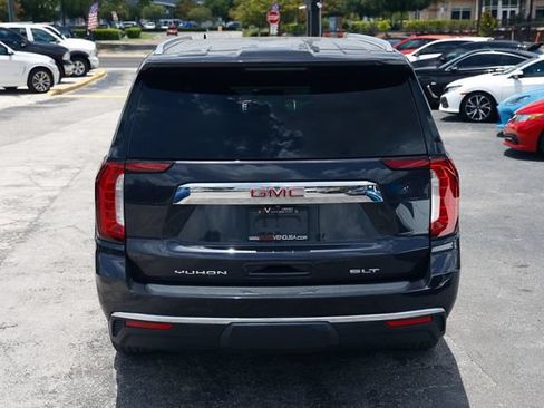 Used 2023 GMC Yukon XL SLT RWD image 12