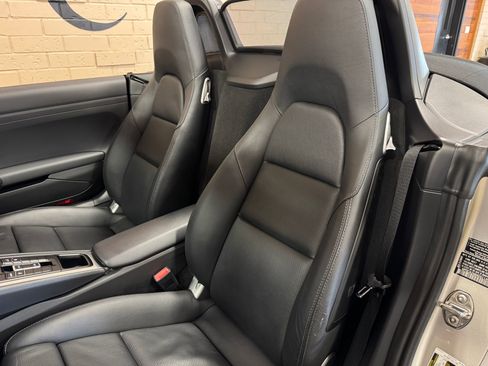 Used 2013 Porsche Boxster RWD image 41