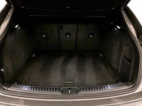 Used 2018 Porsche Macan AWD/4WD image 34