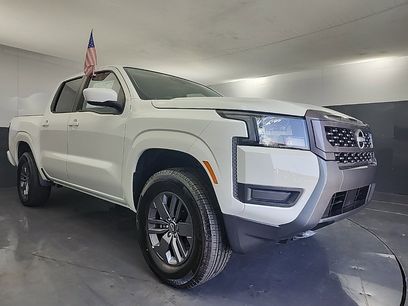 New 2025 Nissan Frontier SV
