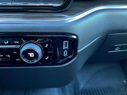 Used 2023 Chevrolet Silverado 1500 RST image 27